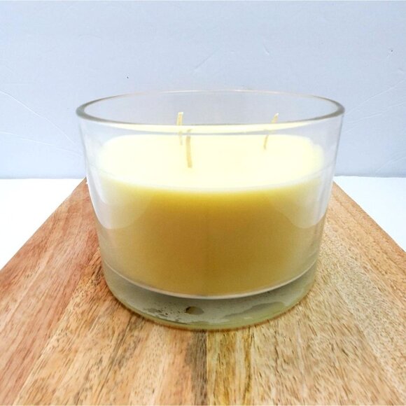 Christmas Candle Pine and Eucalyptus 3 Wick Gift Boxed Soy - Picture 3 of 6